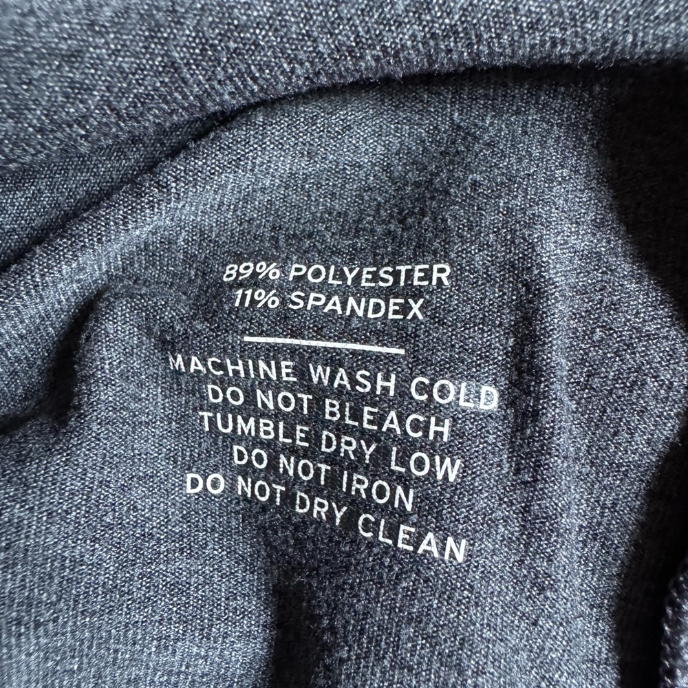 REI Co-op men’s quarter zip‎ M - Picture 4 of 5